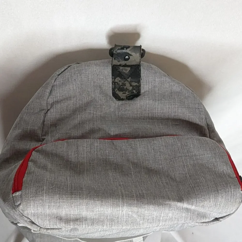 Jansport Heather Gray Duffle Bag Men's Gym Workout Travel Weekender Luggage